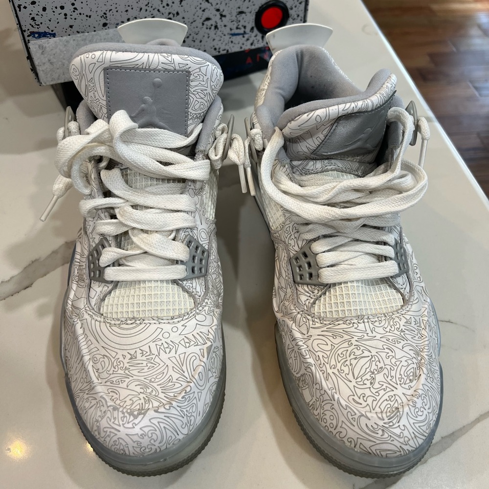 Men’s Retro Jordan’s